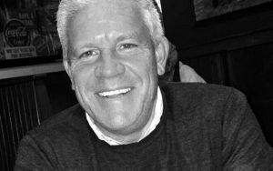 Mark Roy helps people learn how to buy or sell a House for sale by owner without a Realtor buying or selling in Kansas City, KS & Saint Louis, Missouri, MO from a family member, friend, relative.